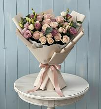 Букет цветов из:  Розы и Лизиантусы #REPLACE_PRED# Стерлибашево