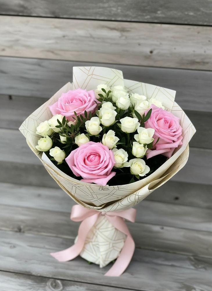 Букет цветов из: Розы в Стерлибашево