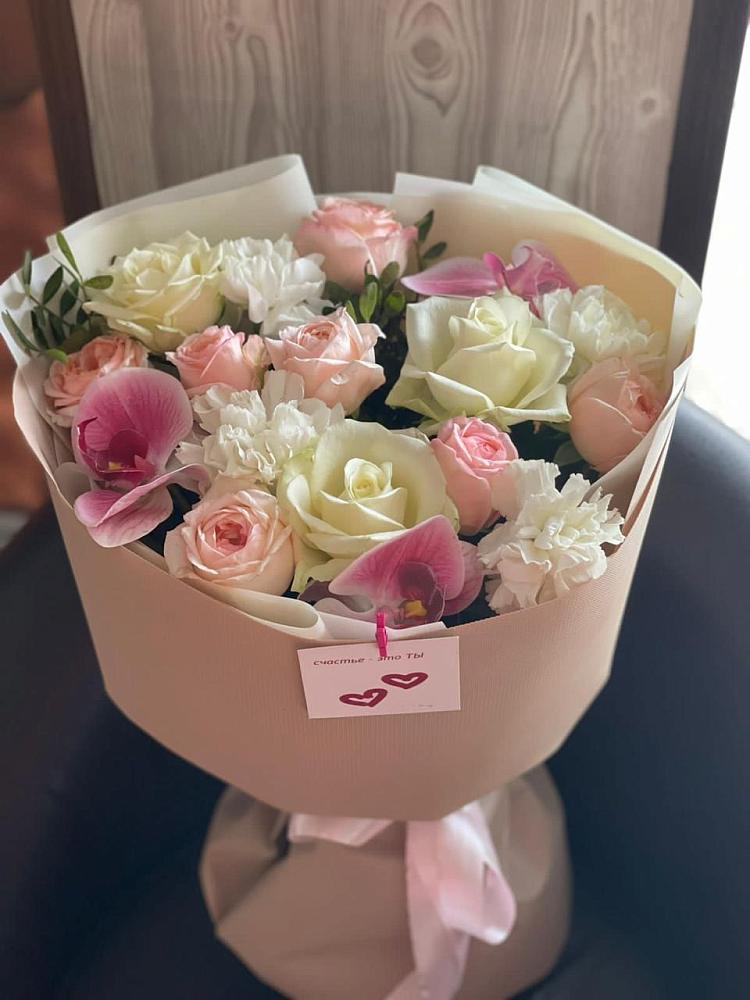 Букет цветов из: Орхидеи, Розы и Гвоздики в Стерлибашево