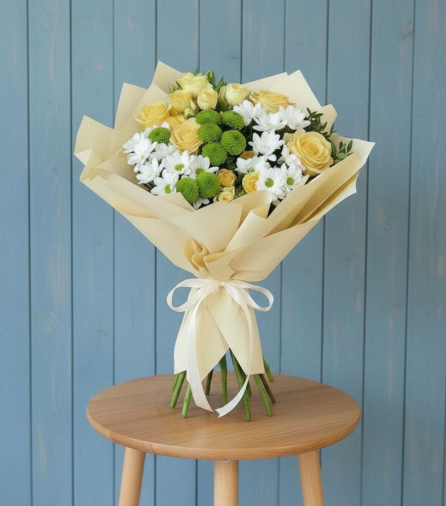 Букет цветов из: Хризантемы и Розы в Стерлибашево
