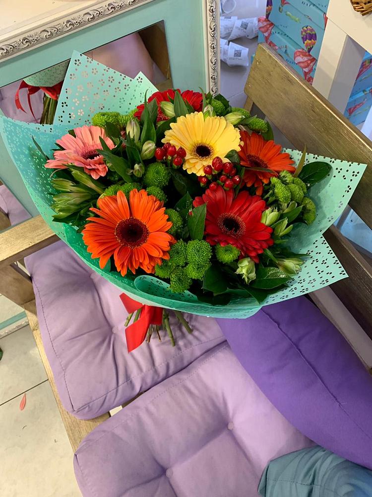 Букет цветов из: Герберы, Хризантемы и Альстромерии в Стерлибашево
