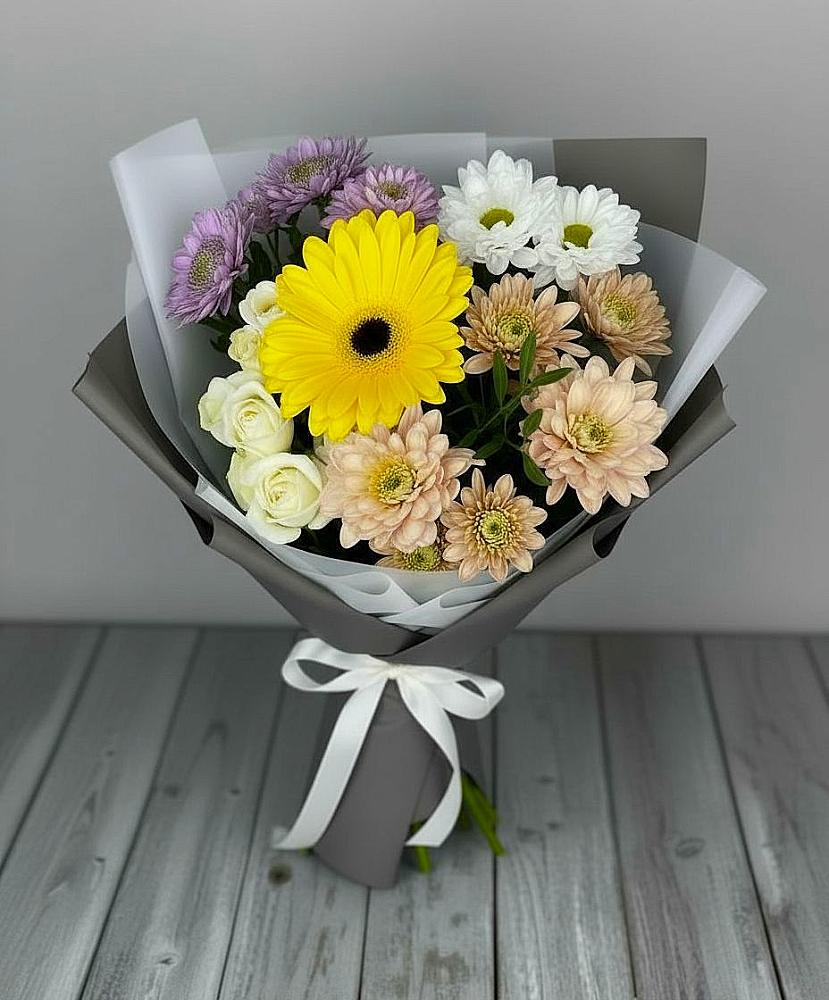 Букет цветов из: Розы, Герберы и Хризантемы в Стерлибашево