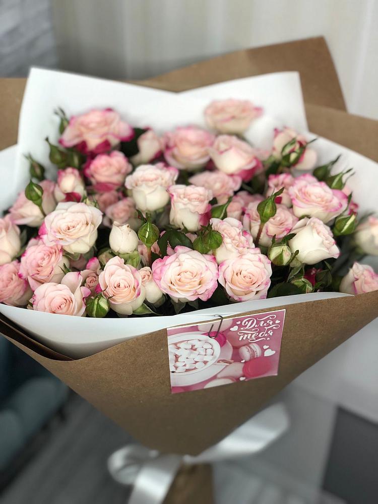 Букет цветов из: Розы в Стерлибашево