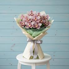 Букет цветов из:  Орхидеи и Розы в Стерлибашево