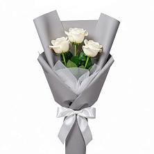Букет 3 белые розы в Стерлибашево