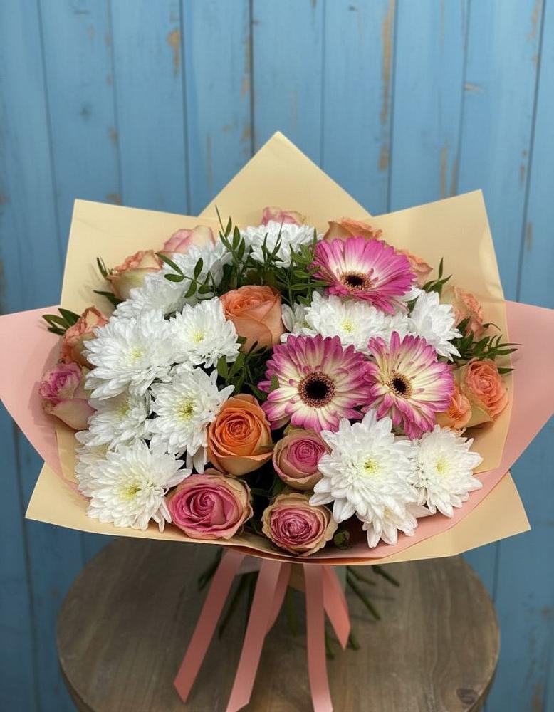 Букет цветов из: Розы, Герберы и Хризантемы в Стерлибашево
