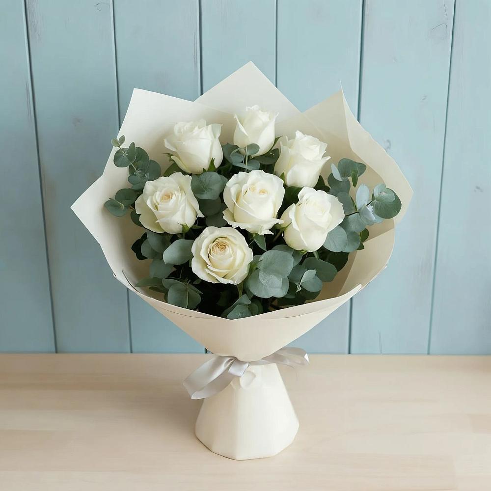 Букет Белые розы в Эвкалипте в Стерлибашево