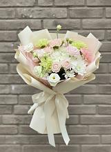 Букет цветов из:  Гвоздики, Розы, Лизиантусы и Хризантемы в Стерлибашево