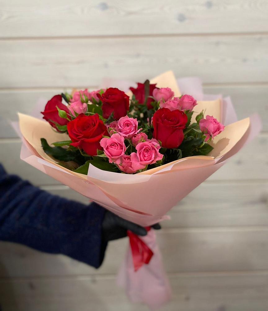 Букет цветов из: Розы в Стерлибашево