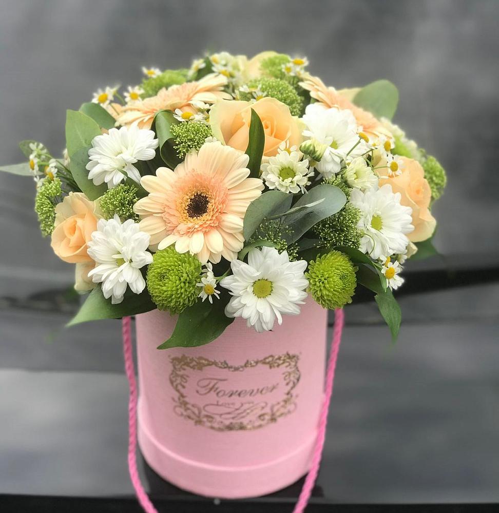 Цветочная композиция из Розы, Герберы и Хризантемы в шляпной коробке в Стерлибашево