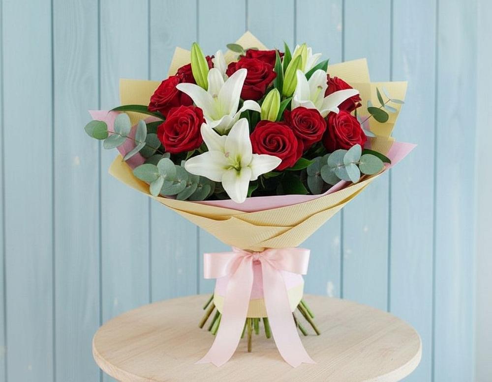 Букет цветов из: Лилии и Розы в Стерлибашево